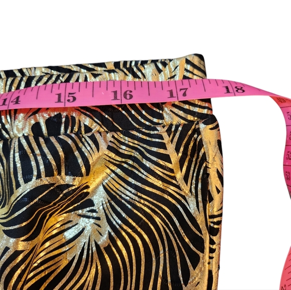 Masseys Abstract Print 2-piece Romper XL Metallic Material Very Unique! - Picture 12 of 15